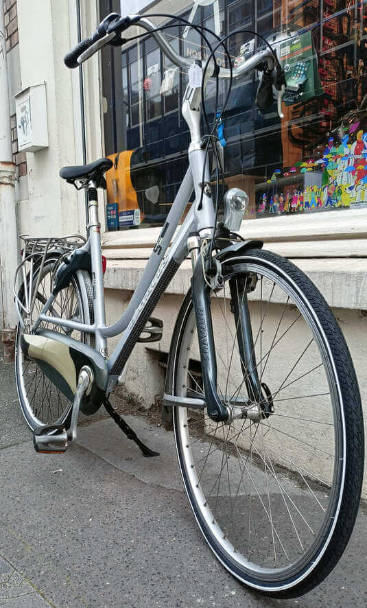 Vélo hollandais Batavus Taccosta
